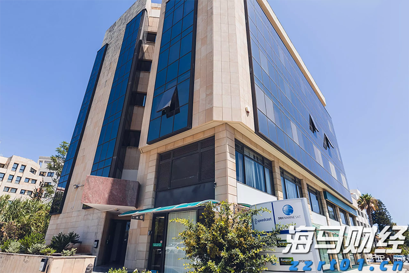商务部新闻发言人就中方在世贸组织起诉加拿大钢铁等产品进口限制措施答记者问
