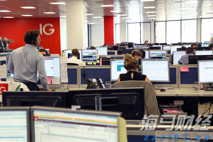“重温经典”频道进养老机构活动举行